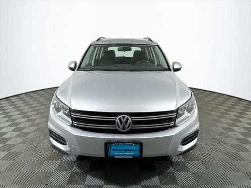 2017 Volkswagen Tiguan Limited 2.0T