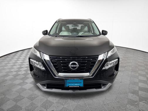 Super Black 2023 Nissan Rogue SV