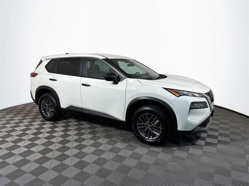 2022 Nissan Rogue S