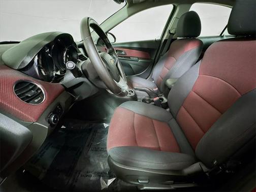 2013 Chevrolet Cruze 1LT