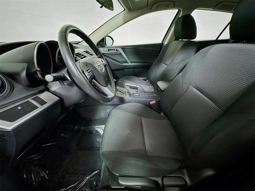 2013 Mazda Mazda3 i Touring
