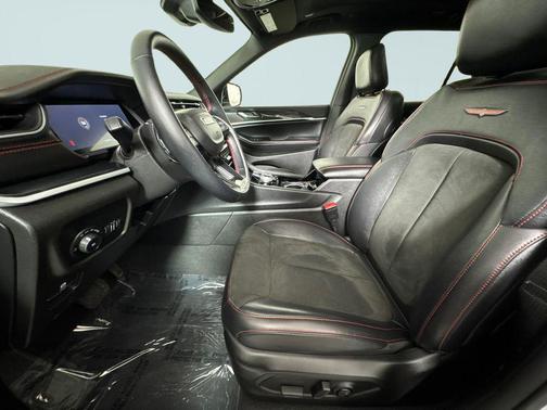 2022 Jeep Grand Cherokee Trailhawk