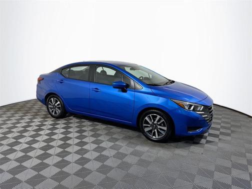 2023 Nissan Versa 1.6 SV