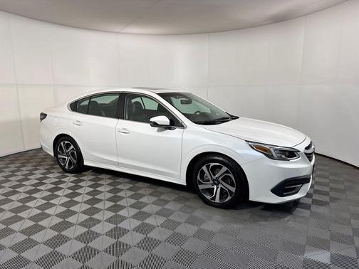 Crystal White Pearl 2020 Subaru Legacy Limited