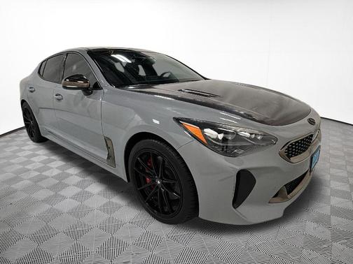 Ceramic Silver 2019 Kia Stinger GT1