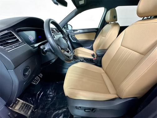 2024 Volkswagen Tiguan 2.0T SE R-Line Black 4MOTION