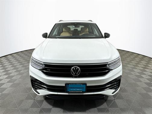 2024 Volkswagen Tiguan 2.0T SE R-Line Black 4MOTION