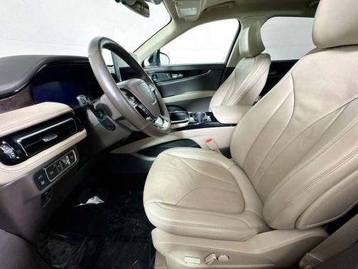 2021 Lincoln Nautilus Reserve