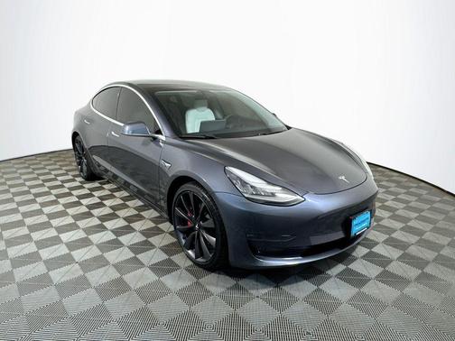 2020 Tesla Model 3 Performance