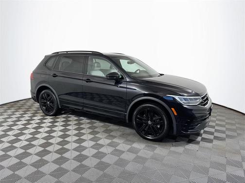 2022 Volkswagen Tiguan 2.0T SE R-Line Black 4MOTION