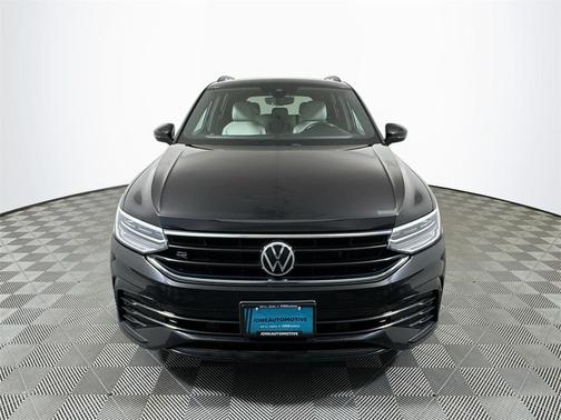 2022 Volkswagen Tiguan 2.0T SE R-Line Black 4MOTION