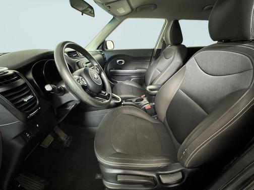 Shadow Black 2016 Kia Soul Base