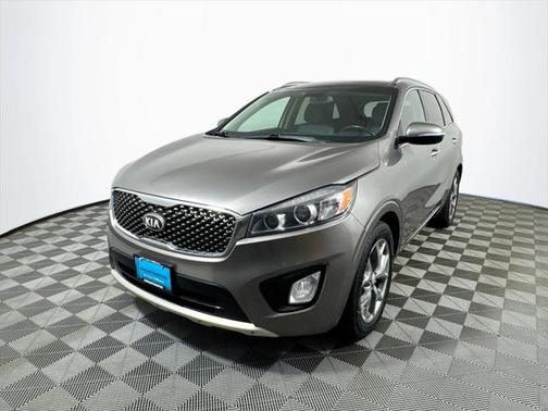 2016 Kia Sorento SX