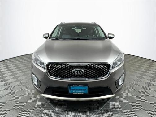 2016 Kia Sorento SX