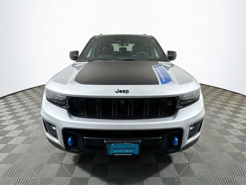 2024 Jeep Grand Cherokee 4xe Trailhawk