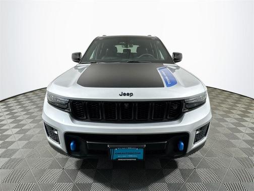 2024 Jeep Grand Cherokee 4xe Trailhawk