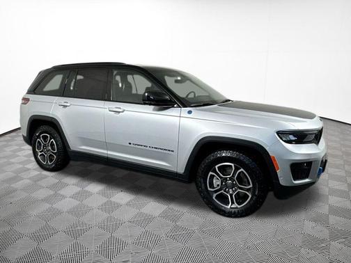2024 Jeep Grand Cherokee 4xe Trailhawk