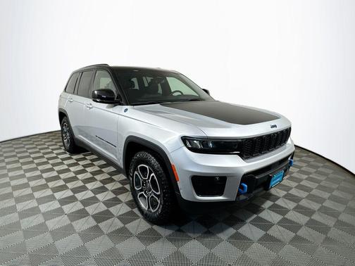 2024 Jeep Grand Cherokee 4xe Trailhawk
