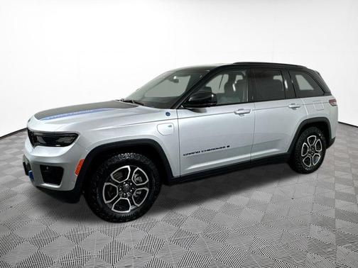 2024 Jeep Grand Cherokee 4xe Trailhawk