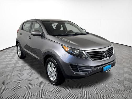 Mineral Silver 2012 Kia Sportage LX