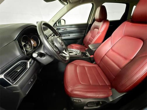 2023 Mazda CX-5 Carbon Edition