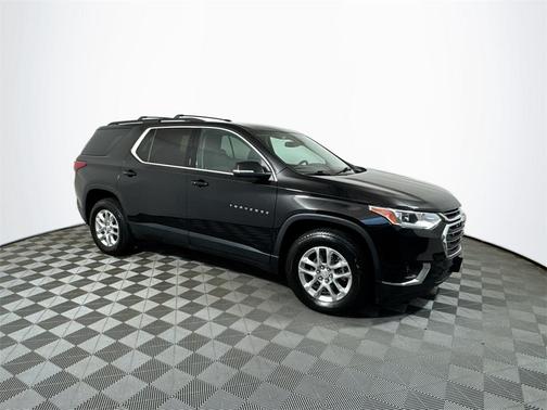 2021 Chevrolet Traverse LT Leather