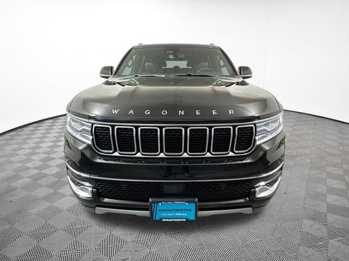 Diamond Black Crystal Pearlcoat 2024 Jeep Wagoneer Series II 4x4