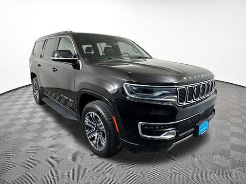 Diamond Black Crystal Pearlcoat 2024 Jeep Wagoneer Series II 4x4