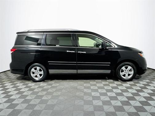 2012 Nissan Quest SV