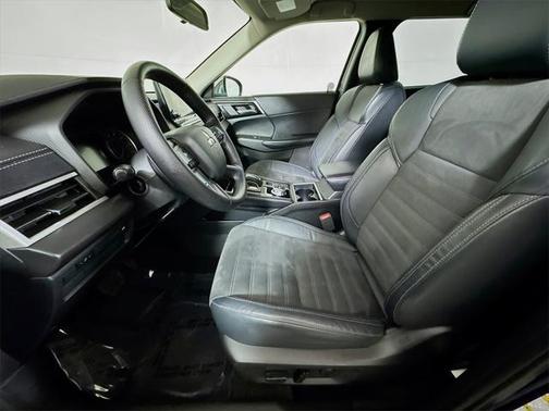 2023 Mitsubishi Outlander SE 2.5 S-AWC