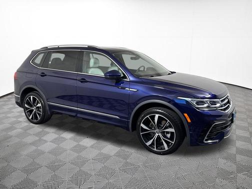 Atlantic Blue Metallic 2022 Volkswagen Tiguan 2.0T SEL R-Line 4MOTION