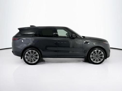 Carpathian Grey 2026 Land Rover Range Rover Sport P360 SE