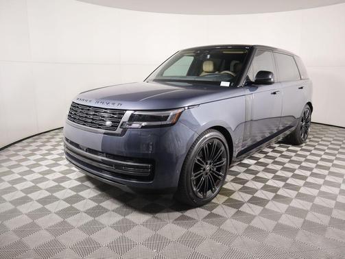 2025 Land Rover Range Rover P530 SE 7 Seat