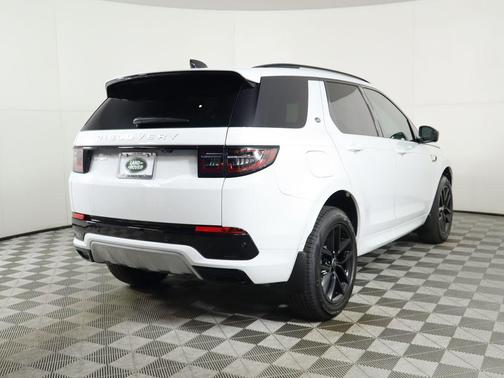2024 Land Rover Discovery Sport Core S