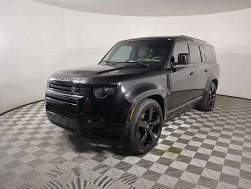 2025 Land Rover Defender V8