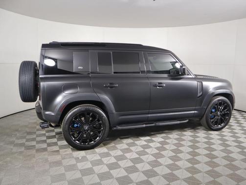 2020 Land Rover Defender 110 HSE