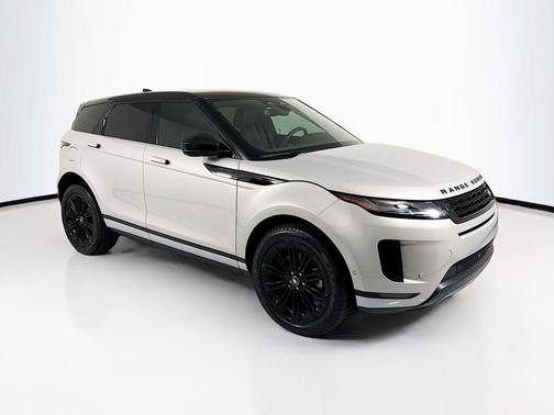 Seoul Pearl Silver 2025 Land Rover Range Rover Evoque Core S