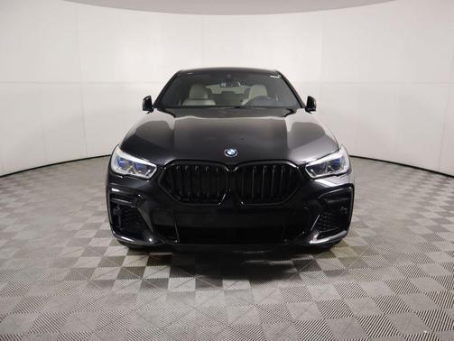 2022 BMW X6 M50i