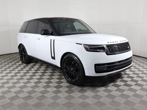 2025 Land Rover Range Rover P530 SE