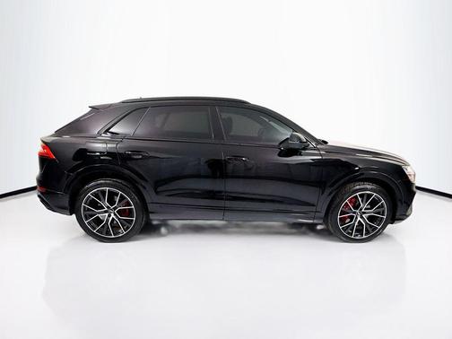 Night Black 2021 Audi Q8 55 Prestige