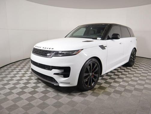2025 Land Rover Range Rover Sport SE
