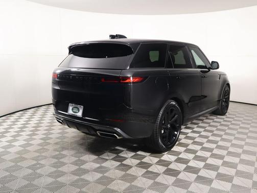 2024 Land Rover Range Rover Sport SE