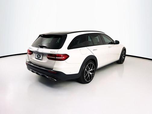 Diamond White 2022 Mercedes-Benz E-Class E 450 4MATIC