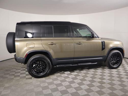 2026 Land Rover Defender S