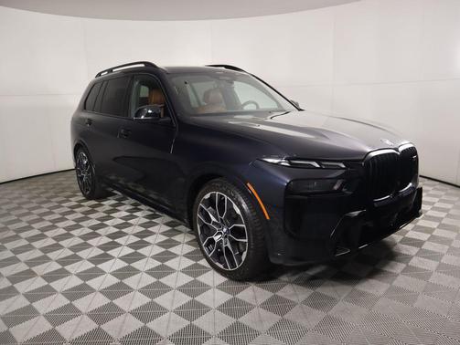2026 BMW X7 M60i