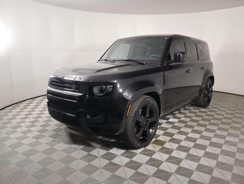 2026 Land Rover Defender 110 V8