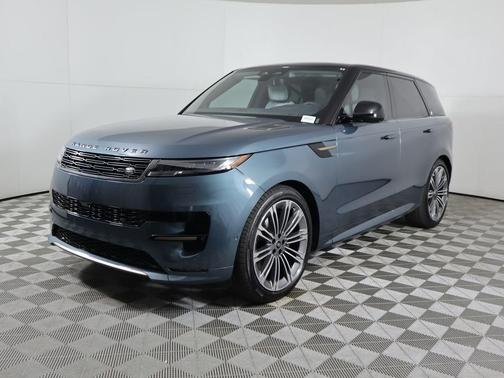 2025 Land Rover Range Rover Sport SE