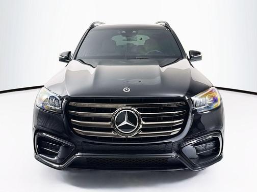 Obsidian Black Metallic 2025 Mercedes-Benz GLS 450 4MATIC