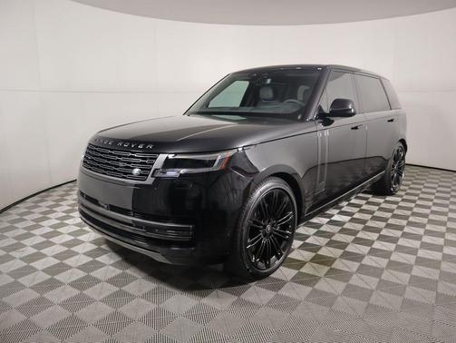 2025 Land Rover Range Rover P530 SE 7 Seat