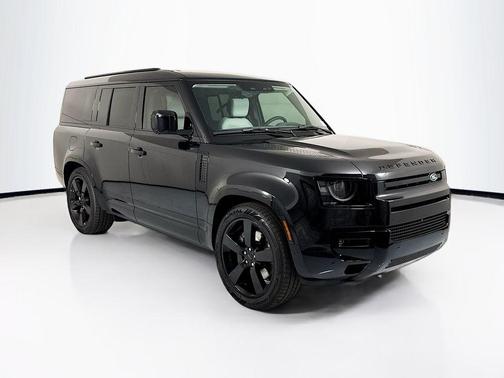 Santorini Black 2026 Land Rover Defender P400 X-Dynamic SE